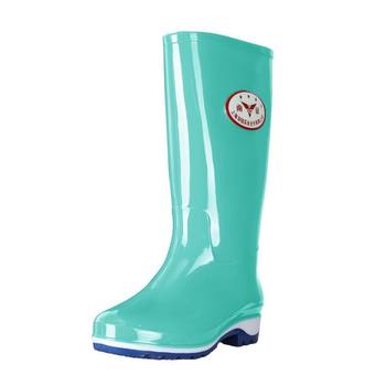 Four-season non-slip rain boots repurchased by thousands of people