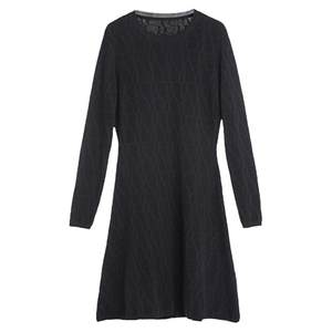 
Yifini/Yifei slim and slim high waist knitted dress for women's spring and autumn new long-sleeved round neck skirt