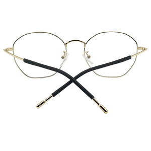 Fine metal glasses legs anti -skid cover round holes soft feet long allergic legs silicon glue eyes frame accessories anti -grinding ear