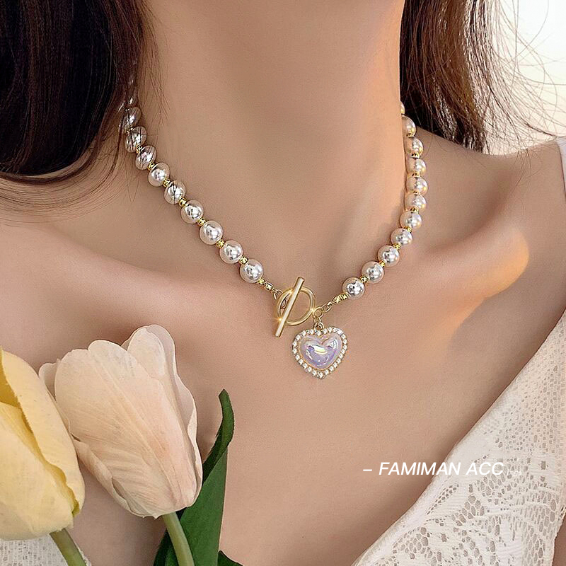 爱心珍珠项链女夏季2023年新款轻奢高级设计感小众锁骨链装饰颈链