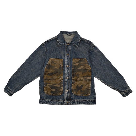 
American retro large pocket washed camouflage spliced denim jacket for men and women workwear style lapel loose versatile jacket