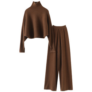 What is a fashionable soul! Thicked short cashmere sweater female pure cashmere sweater cashmere trousers wide -leg pants set
