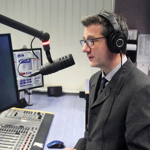 Audio Technica Iron Triangle BP40 Broadcasting Circle Live Live Live Live Deally о дублинке Moser