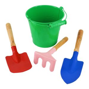 Children's shovel iron bucket beach toys kids shovel and bucket set baby rushing to the beach to play with sand digging tools
