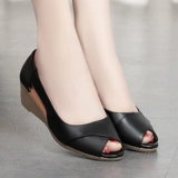 Летние сандалии для матери, обувь, туфли, мягкая подошва, для среднего возраста