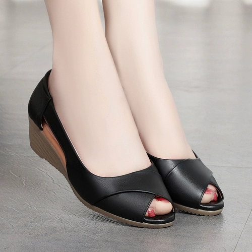 Летние сандалии для матери, обувь, туфли, мягкая подошва, для среднего возраста