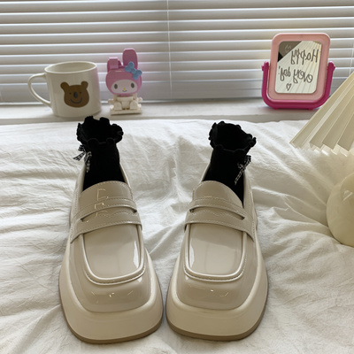 taobao agent Summer high footwear platform English style, 2022 collection, British style
