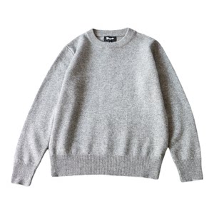 
Minimalist style round neck wool sweater, unisex pullover sweater, warm and versatile long-sleeved sweater