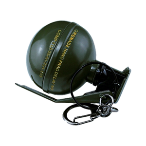 Jedi Eating Chicken Retay Fragmatic Grenades Weapon Model Dajima Daiga eat chicken keychain 6cm at night
