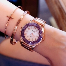 Корейская версия модного тренда Crystal Площающие песчаные розовые золотые стальные ремень часы для страза Женские часы Водонепроницаемые модные часы Quartz Watch
