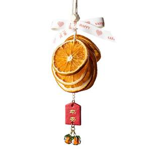 
Big orange Italian orange slice car pendant dry flower car hanging decoration deodorizing fragrance thought-provoking orange car hanging decoration