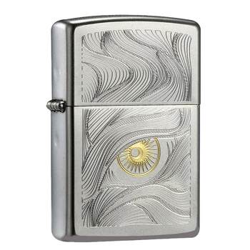 
Zippo lighter Qiu Shui Han Qing gives her boyfriend a gift