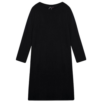 Straight black knitted dress to cover the belly autumn and winter
