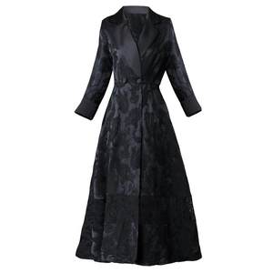 
2025 Spring and Autumn New Long Jacquard Hollow Spliced Trench Coat Female Temperature Middle-aged Mother High-end Coat Coat