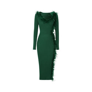 Xulu original autumn simple temperament, gentle, elegant high -waist solid color skirt exquisite feathers knitted dress
