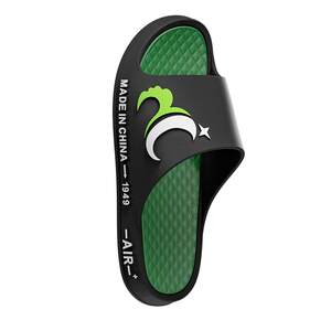 Men wearing sandy slippers, dragging a new summer, summer home house indoor non -slip, shit, thick bottom slippers men's style
