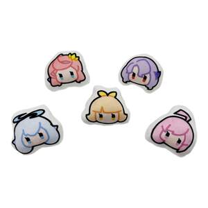 
Virtual Idol Little Head Brooch Q Cute Plush Badge Peripheral Dragon Princess Eternal Girl Perfect World Anchor