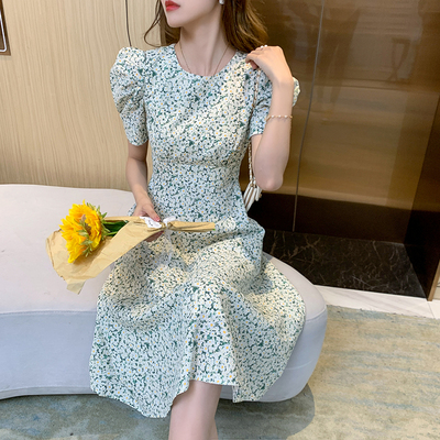 taobao agent Fresh summer dress, sexy brace, skirt, 2022 collection, french style