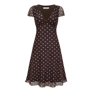 GO GIRL Go homemade European and American style V -neck dot short -sleeved dress female slim A -line hot girl short skirt
