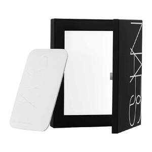 
[Scroll down to enjoy the discount] Nars Nas makeup setting large white cake delicate long-lasting makeup setting loose powder 10g