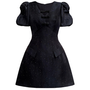 
2025 summer new fashion hollow high waist puff sleeve color diamond-patterned skirt