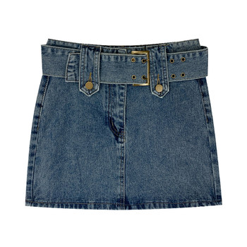 The hot girl is so close to me ~ it looks really good