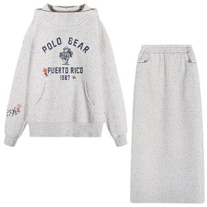 
Luoluo Introduction Set 2025 new women's autumn and winter gray hooded sweatshirt suit skirt small person + skirt