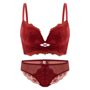 Year of the zodiac red underwear suit wedding bride female sexy bra small breasts gathered without steel rings and paired bras
