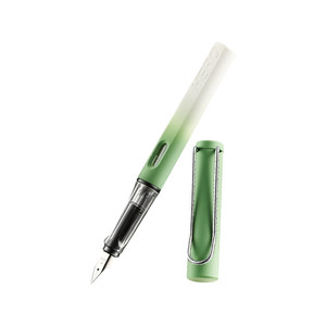 
Hero brand pen 359 Mingjian EF0.38 official flagship store ink pen teacher recommended for beginners and boys and girls replaceable 3.4 ink bag primary school students use third grade hard pen to practice calligraphy high-end