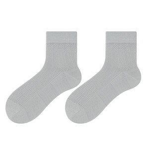 
Mulberry silk socks for men, summer thin mid-calf socks, mesh, breathable, sweat-absorbent, antibacterial, deodorant, durable, non-slip for men