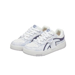 
Champion sneakers 2025 new men's and women's couple canvas shoes fashionable sports and leisure shoes versatile and trendy