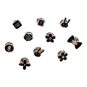 Neckline anti -light buckle hidden buckle seamless artifact hidden brooch female shall fix the clothes chest flower chest buckle needle