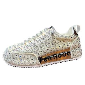 Handsome men's shoes with rhinestones in the national trend of the internet celebrity street-fighting barbers' high-end daddy shoes canvas breathable casual shoes

