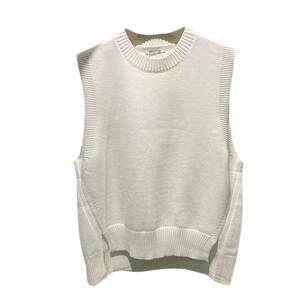 Autumn and winter new men's wearing a swing of the pad design simple casual solid color knitted sweater vest male