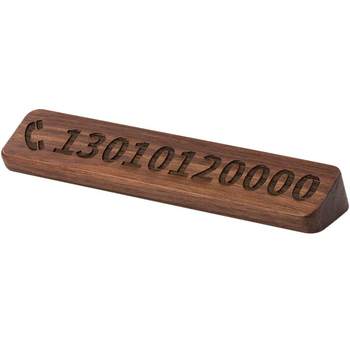 There are wooden incense, don't reflect, don't be afraid of moving the car number plate
