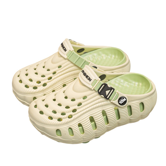 
Tom Cat Parent-child Croc Shoes 2026 New Summer Style Two-Wear Baotou Anti-slip Hollow Quick-drying Beach Sandals for the Whole Family