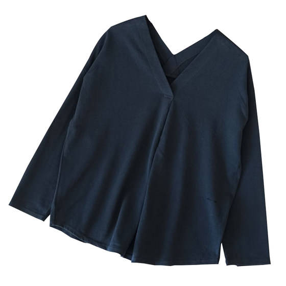 
Japanese pure cotton thickened mid-length V-neck loose long-sleeved women's T-shirt new 8605 cotton top versatile