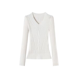 
Six Guidance Laws of Warmth Simple V-neck Knitted Sweater Women's New Winter Slim Fit Commuting Versatile Top