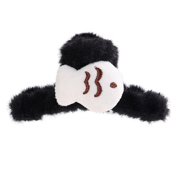 
Women with large hair volume and multiple coils hair clips