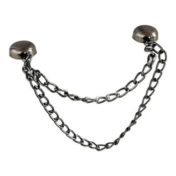 The trouser legs are too long and the floor is anti-mopping artifact. The trouser legs are long sleeves and rolled up.