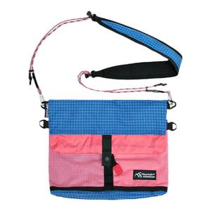 
theMADHATcher Medium-sized Tuoluo Anti-ripped Men and Women Multi-Color Slide Saddle Bags