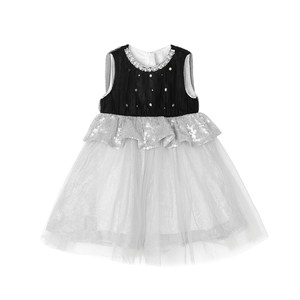 
Little O Bao Children's Clothes Baby Rich Family Suit Women's Xiaoxiangfeng 2025 Winter Clothes Girls' Fashionable Velvet Suit Skirt