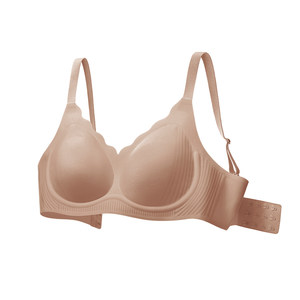 
[Big Breast Liquid Foundation Bra] Ya skin color, thin, full cup, no wires, invisible, traceless big breasts showing small bra