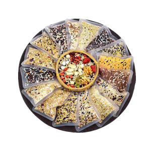 On the 30th, the eight treasure porridge rice grains, grain grain combination of porridge raw materials, small packaging pregnant women confinement nutrition breakfast
