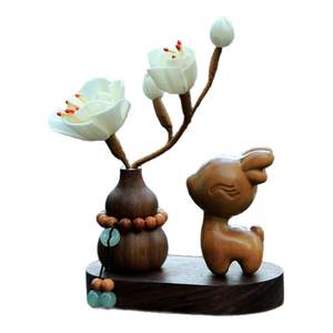 
Car ornaments car center console interior decoration green sandalwood Yilu Ping'an high-end 2025 new men and women