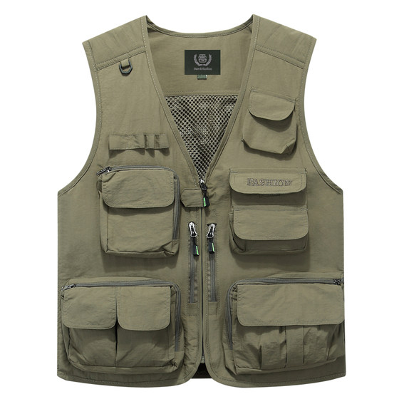 New spring and autumn outdoor multi -pocket vest photography fishing vest men's shoulder thin horse clamping worker coat men
