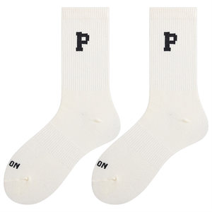 The socks of the ball P letters in the socks of men and women couples inS tide