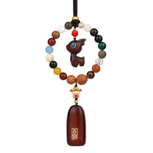 
All the way Ping An Lu car pendant creative sandalwood interior rearview mirror pendant high-end atmospheric men's car hanging decoration