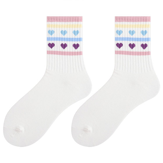 The socks that can get the ball Japanese cute girl heart little strawberry love stockings socks
