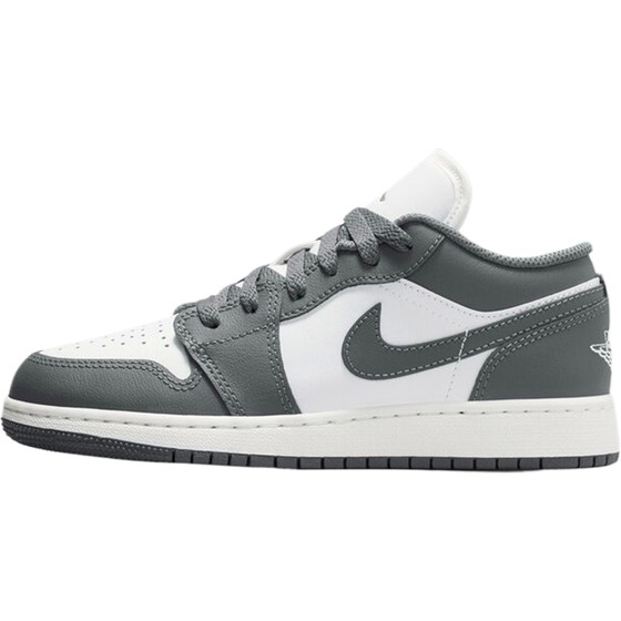 NIKE Nike big kids AIR JORDAN 1 gray and white retro sports training basketball shoes 553560-044